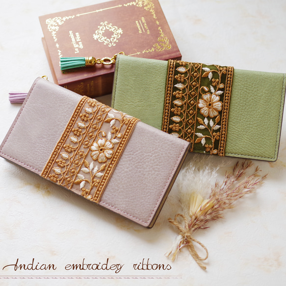 インド刺繍リボン✴︎Purple or Green 多機種対応✳︎iPhone15 Xperia✳︎手帳型スマホケース