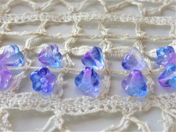 青紫の花　チェコビーズCzcech Glass Beads１０個