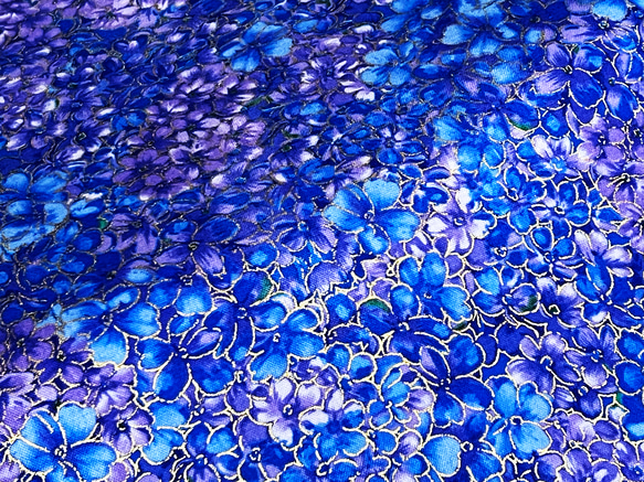 Michael Miller 110cm x 50cmずつ切売 - メタリックな紫陽花