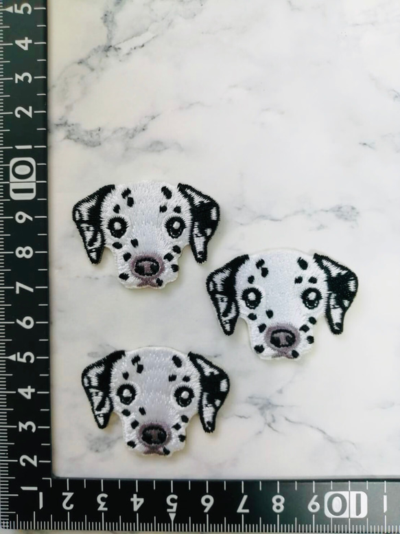 3枚入　犬　ワンちゃん刺繍アイロンワッペン　3枚セット