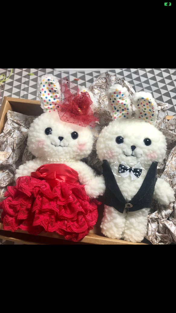 RABBITLULU【うさぎ人形ウエディングうさぎレッドウエディングドレス】ウエディングギフト。結婚式場のレイアウト。ベッド人形