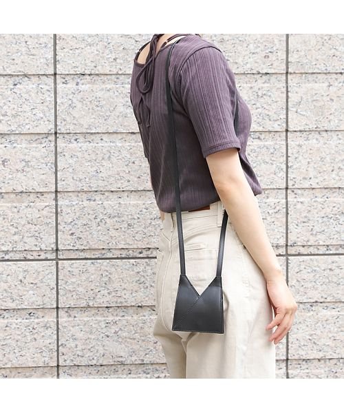 MM6 Maison Margiela エムエムシックス ショルダーバッグ SB6ZI0005 P5546 T8013