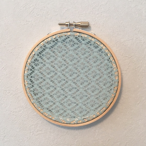 [10cm]刺繍枠とファブリックの壁飾り(ウォールデコ・ファブリックパネル・オブジェ)WD10-003