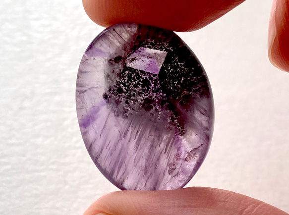 16.38ct　アトミックアメジスト　Atomic Amethyst