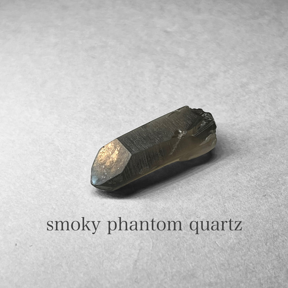 smoky phantom quartz：channeling / スモーキーファントムクォーツ Q