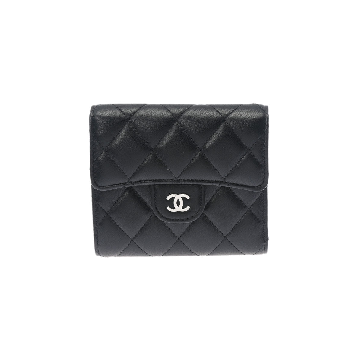 CHANEL シャネル マトラッセ ブラック シルバー金具 レディース ラムスキン 二つ折り財布 Aランク 中古 