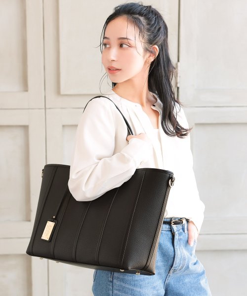 トートバッグ レディース A4 大容量 ファスナー付き かわいい 大きめ 大きい ストライプ  Clelia クレリア ベレッサ clelia－22128