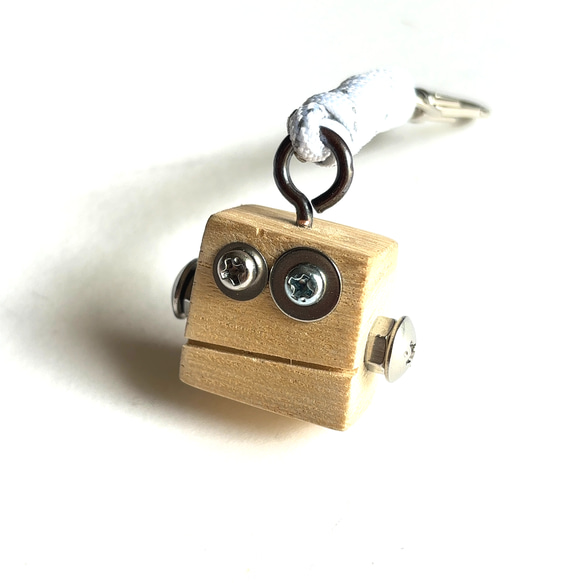 ロボタン　白　Wood　Robot