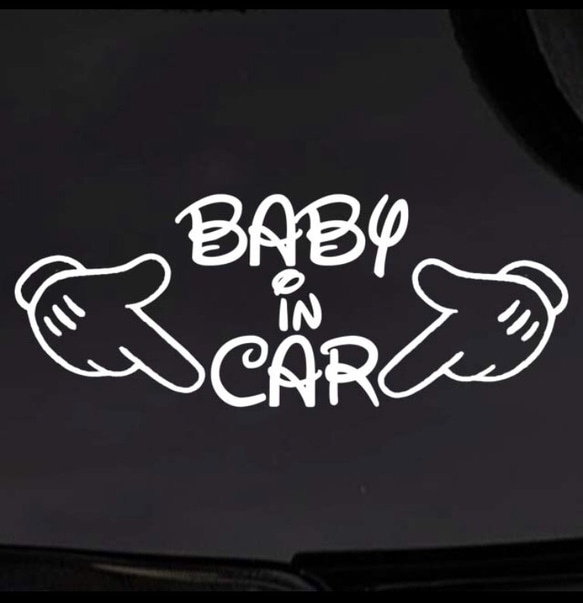 BABY  IN CAR:白 ステッカー ハンドデザイン