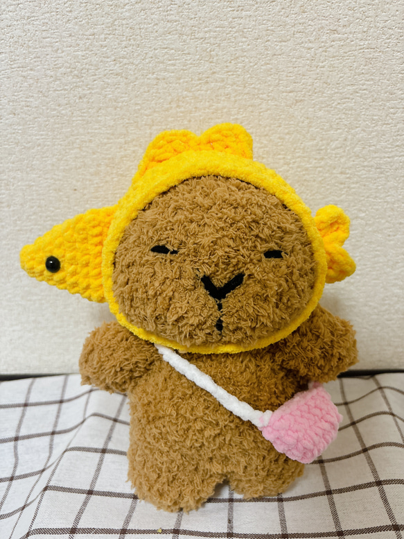 ハンドメイド⭐️Capibara⭐️カギ針編み物