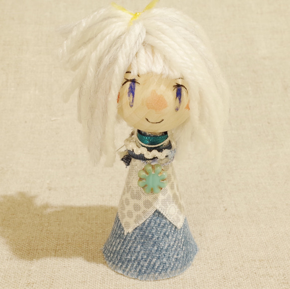 nollen kokeshi