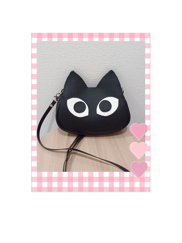 黒猫ちゃんスマホポシェット