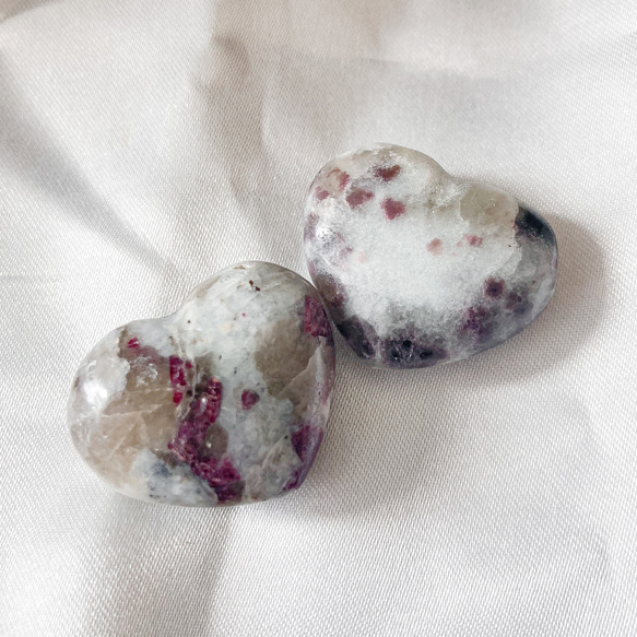 Pink Tourmaline Heart【A】【B】