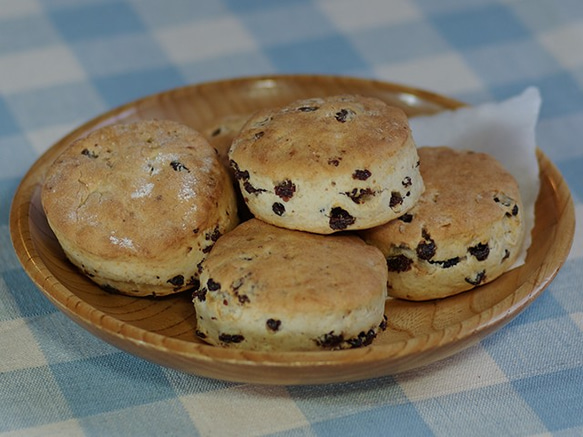 カレンツとクルミ入りスコーン・５個入り