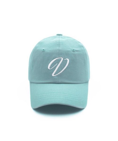 VERUTUM/ヴェルタム/Cursive V Logo Cap