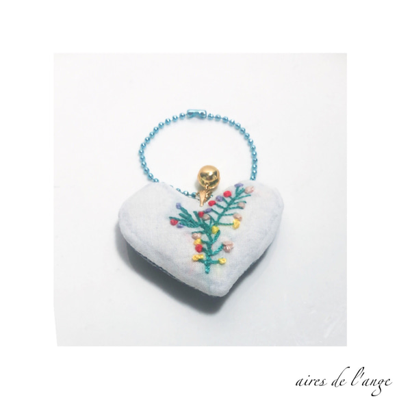 no.481 - flower embroidery ＊ heart charm⑤