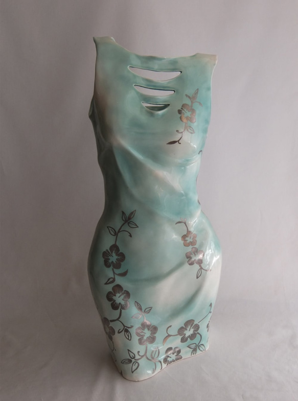 Dress Vase 3