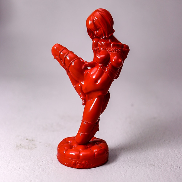 Unleash your repressed passion ”RED”/ STATUE