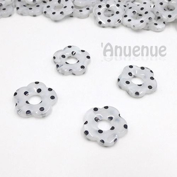 フラワービーズ　26mm 【Marble dot / White 】 4個