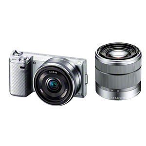 SONY ミラーレス一眼 α NEX-5N ダブルレンズキット E 16mm F2.8+E 18-55mm F3.5-5.6 OSS付属 シルバー【中古品】