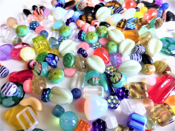 おすすめチェコビーズmix　Czech Glass Beads ２０ｇ