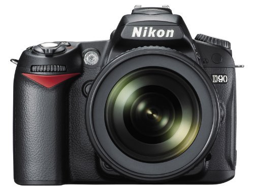 Nikon デジタル一眼レフカメラ D90 AF-S DX 18-105 VRレンズキット D90LK18-105【中古品】