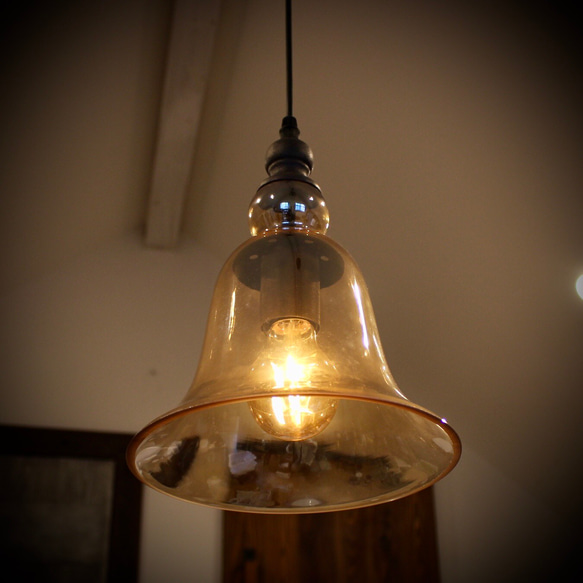 【古塗装】曲線が美しいアンティーク調のpendant lamp