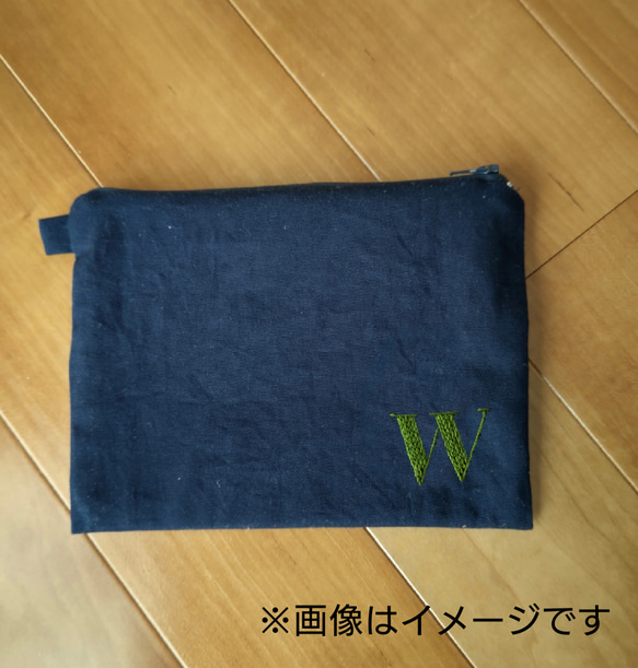 受注製作◆イニシャル刺繍Ⅱ フラットポーチM I011-3