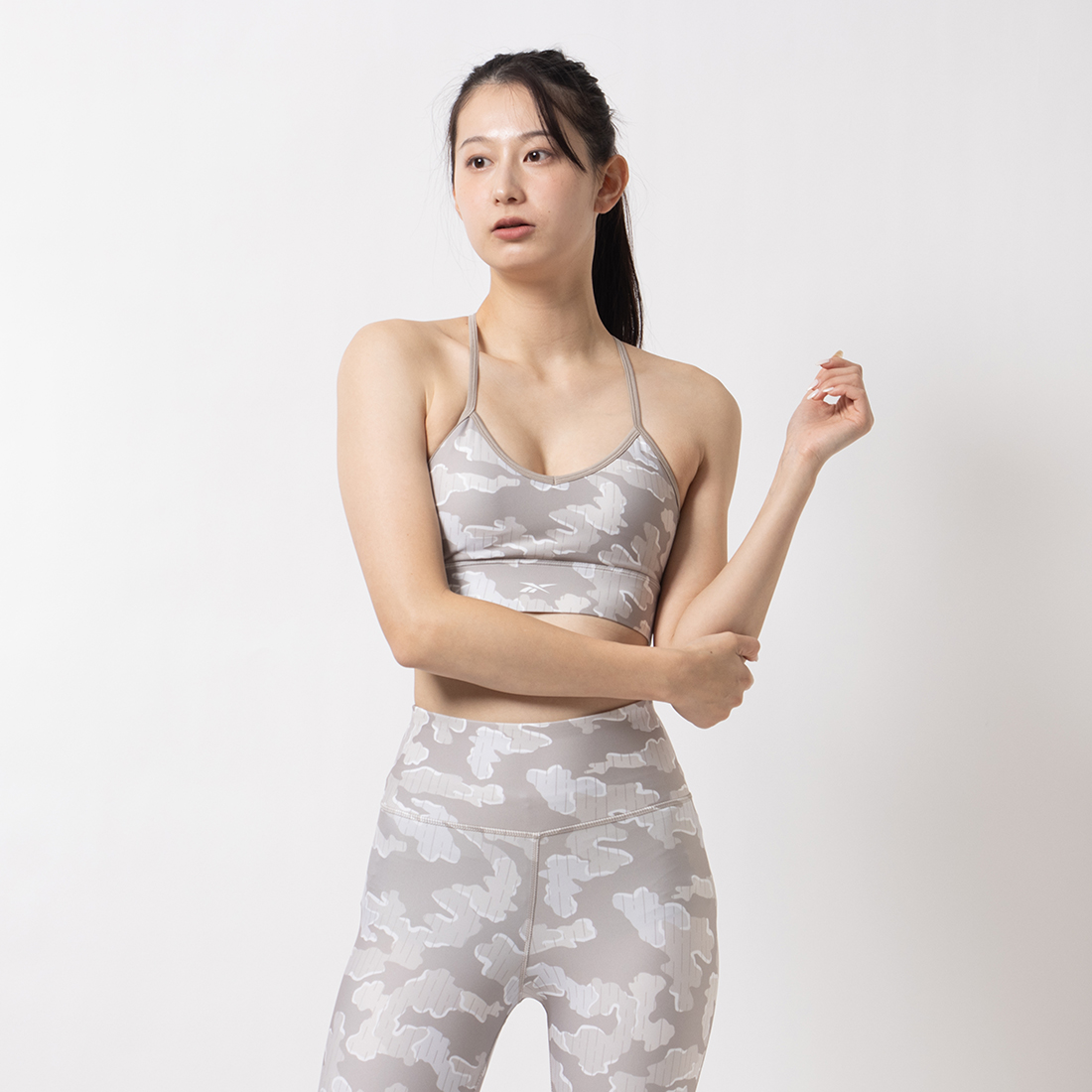 Reebok/ID トレイン カモ ブラ / ID TRAIN CAMO BRA