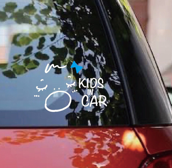 寝顔がかわいい女の子　キッズインカーステッカー　Kids in car