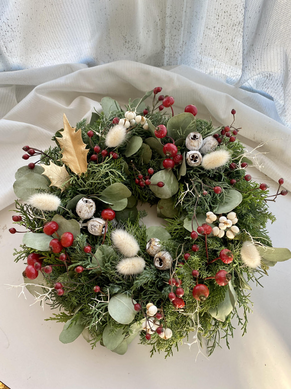 3種の針葉樹とユーカリポポラスのwinter wreath☆2wayです☆