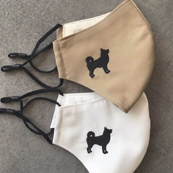 犬シルエット刺繍マスク ＊  柴犬　日本犬／抗菌・抗ウイルスマスク／立体マスク／Mサイズ／犬マスク／受注制作