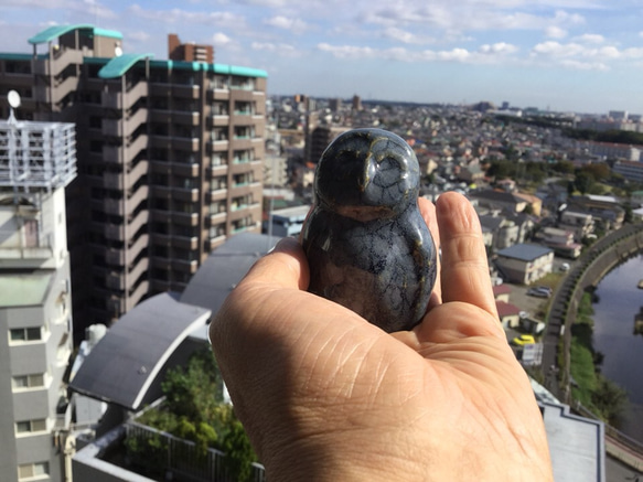 陶器のフクロウ なまこ釉2彩 銀河