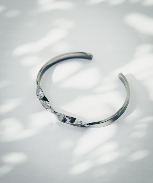 【CM】【CALM0006】【CALM（カーム）】BRASS Twist bangle