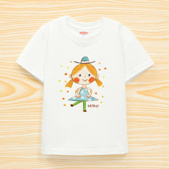 名前が入れられるＴシャツ（ワンピースちゃん）