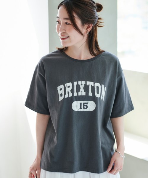 《手洗い可能》BRIXTONロゴTシャツ