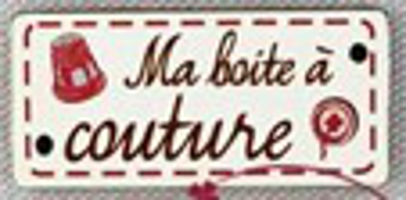 『木製ボタン　アトリエ ボヌール ドゥ ジュール【Ma boite à couture(私の裁縫箱) ①』～２個セット～