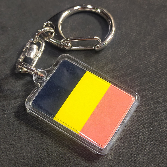 ◆新品◆ ベルギー （比率 2:3）キーホルダー 国旗 Belgium