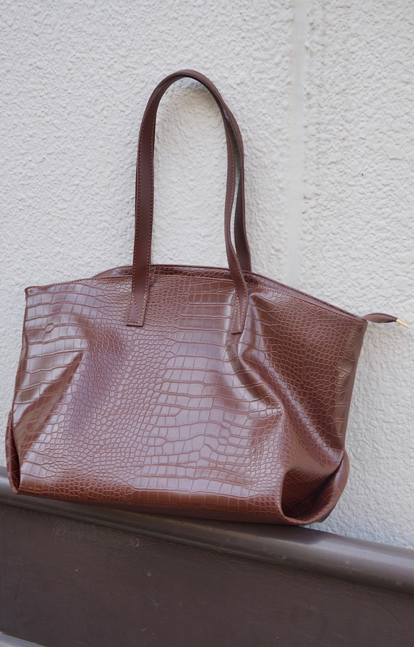 Croco-Touch Big Tote Bag (brown) トートバッグ ブラウン 茶色 上品 きれいめ