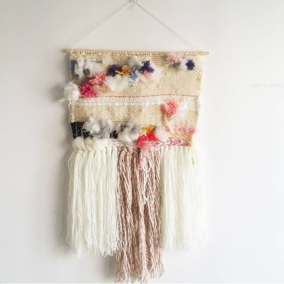 ウィービングの壁掛け WEAVING WALL HANGING