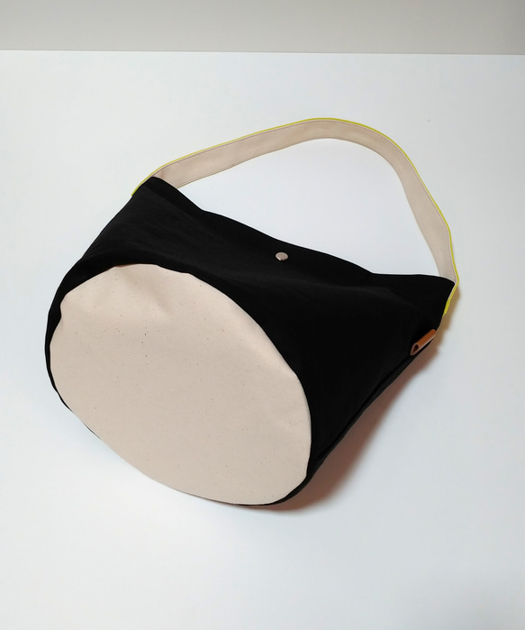 【Creema限定】＊帆布のバケツBag＊ Black×Yellow