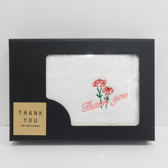 母の日ギフト　カーネーションとThank you・お名前刺繍入り今治タオルハンカチ　GIFTBOX