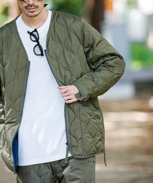 TAION　MILITARY V－NECK DOWN JACKET