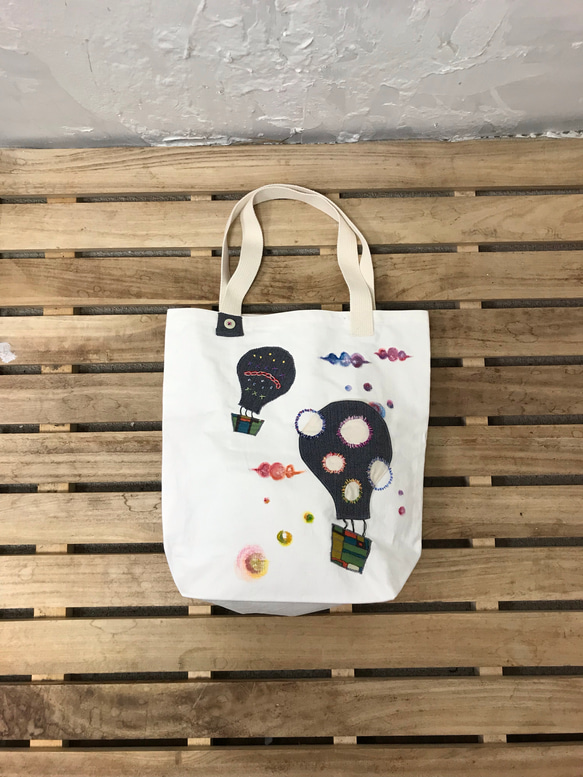 気球のキャンバストート2 《刺繍＆手描き》エコバックにも☆