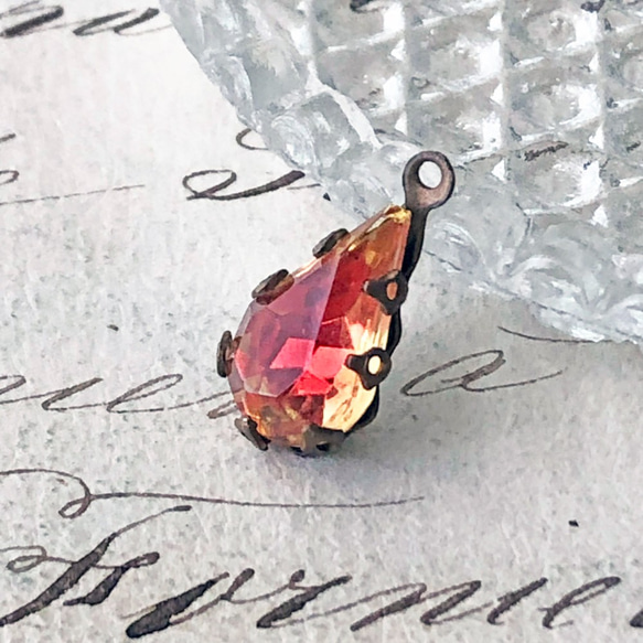 Glass Pendant Pear 約17mm×9mm [PDT-148]＊1個＊Vintage＊