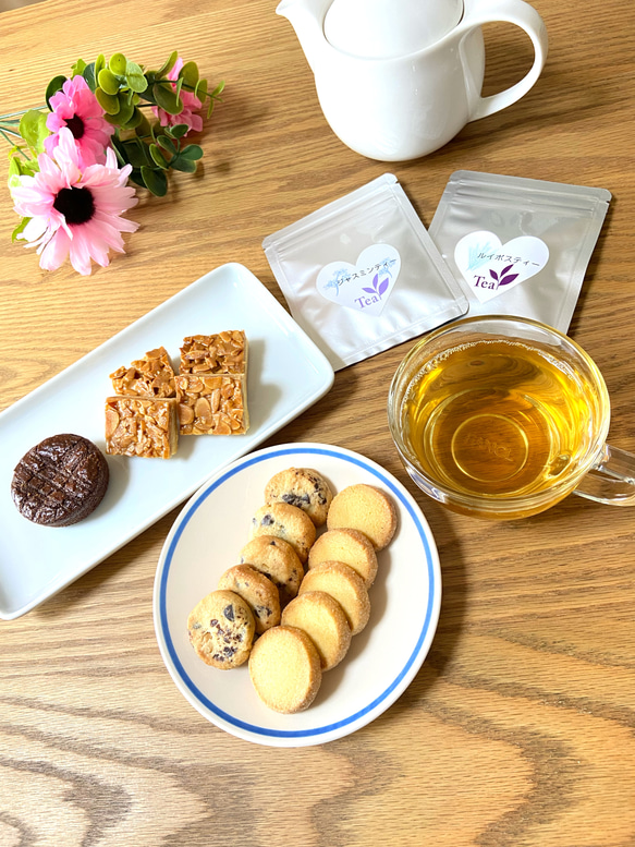 焼菓子と健康茶の小さなギフトセット③