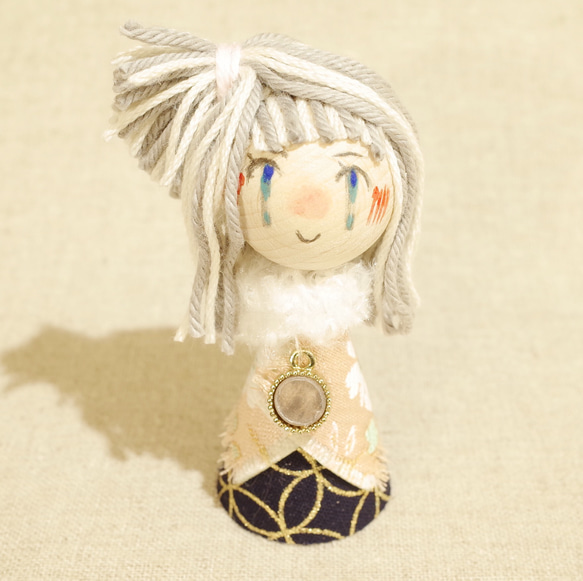 nollen kokeshi