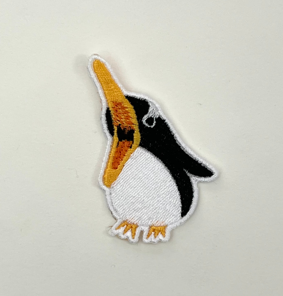 刺繍ワッペン●叫ぶペンギン