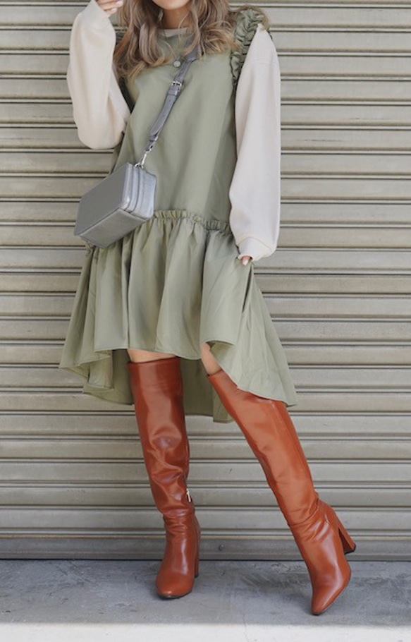 Frill Design No-sleeve Onepiece (green tea)ひざ丈ワンピース グレー 灰色