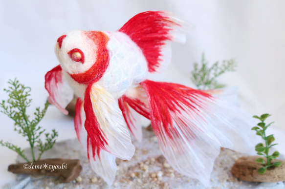 艶錦-更紗-　雪　結晶　金魚　羊毛フェルト　誕生日　ペット　動物　アクアリウム　クリスマス